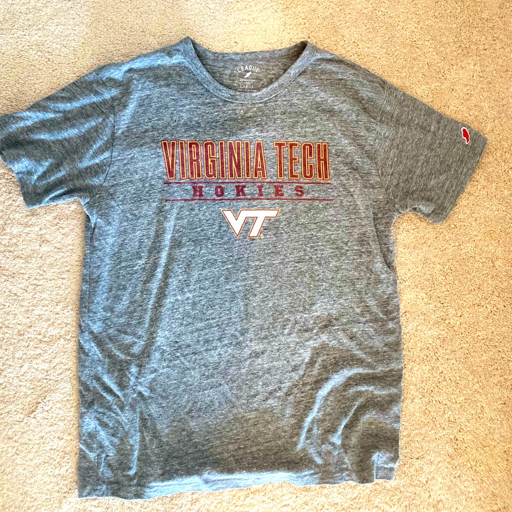 League, Gray, large T shirt!